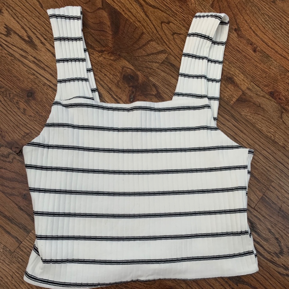 Cropped Top